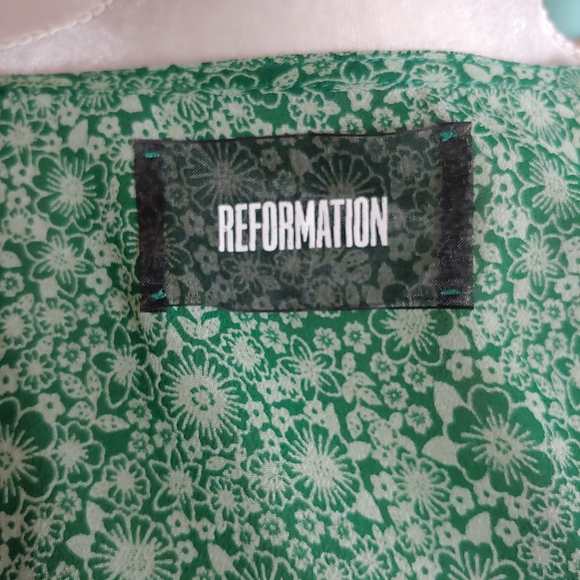 Like New Reformation Green Rosebud Mini Wrap Dress - Picture 12 of 13
